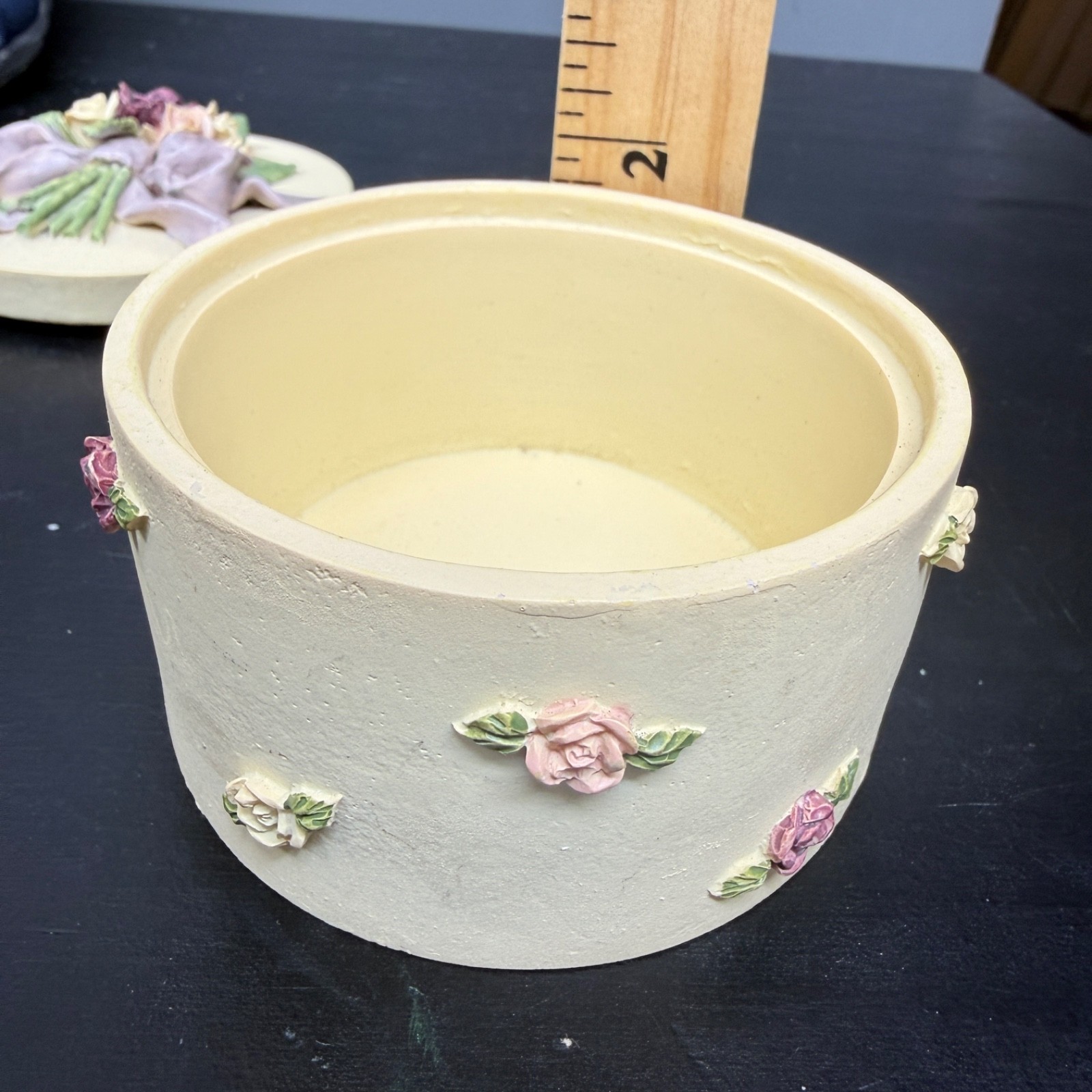 Hand-Painted 3D Rose and Bow Decoration Trinket Dish~Ceramic Shape of a Hat Box