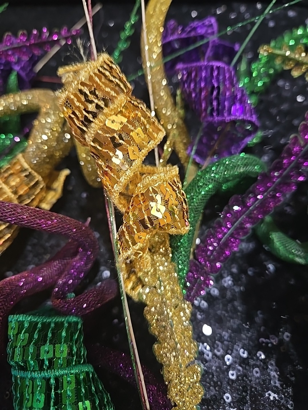 6 PCS Mardi Gras Picks Decoration, 19″ Large Glitter Purple Green Gold Sequin