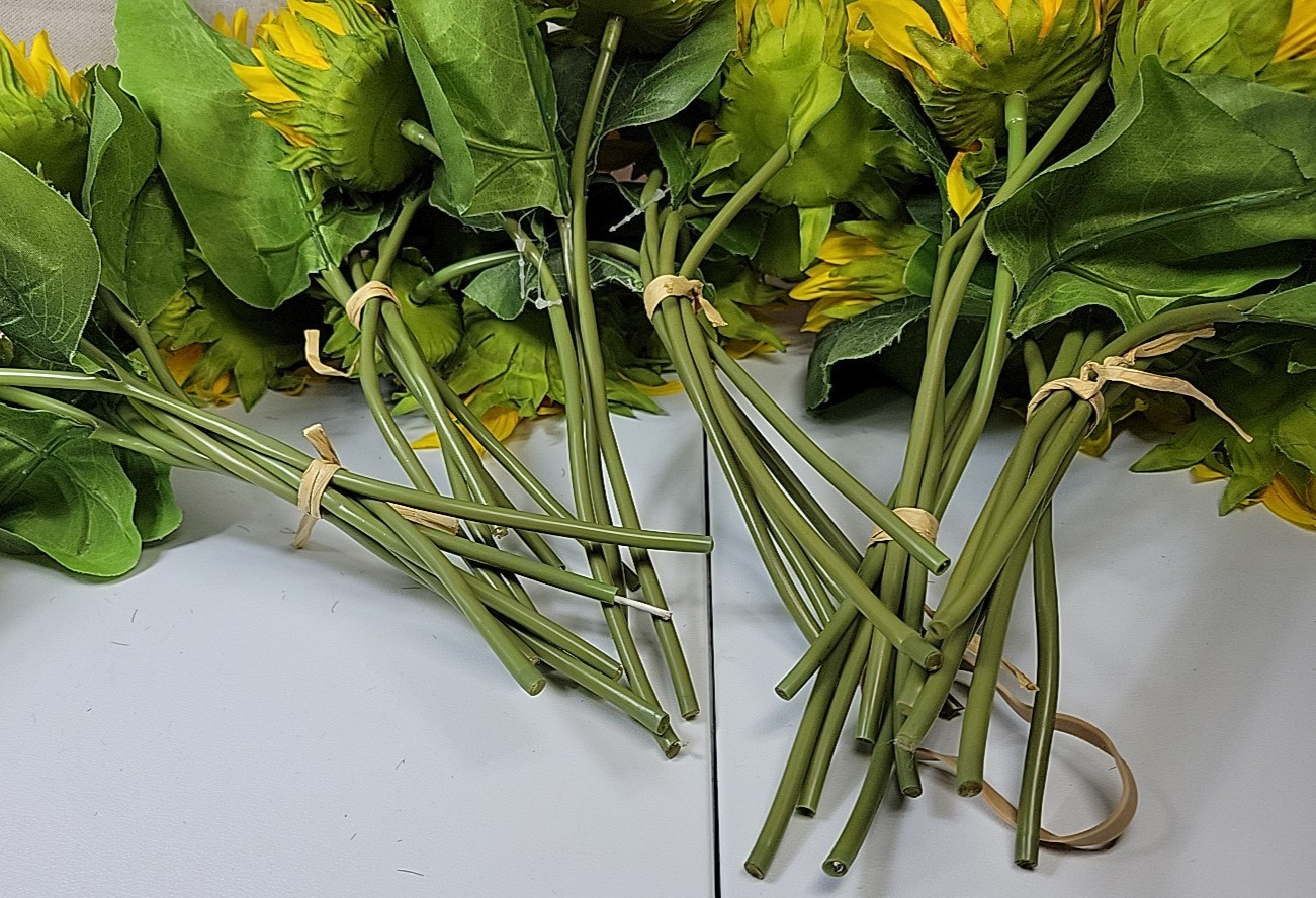 33-Life Like Silk Sunflowers 5-Bundles of 6 + 3 Extra