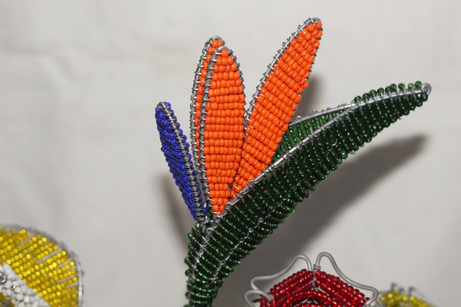 7 Beaded Flowers by Job Guwhe. Roses, Lillies, Sunflower, Daffodil, Strelitzia