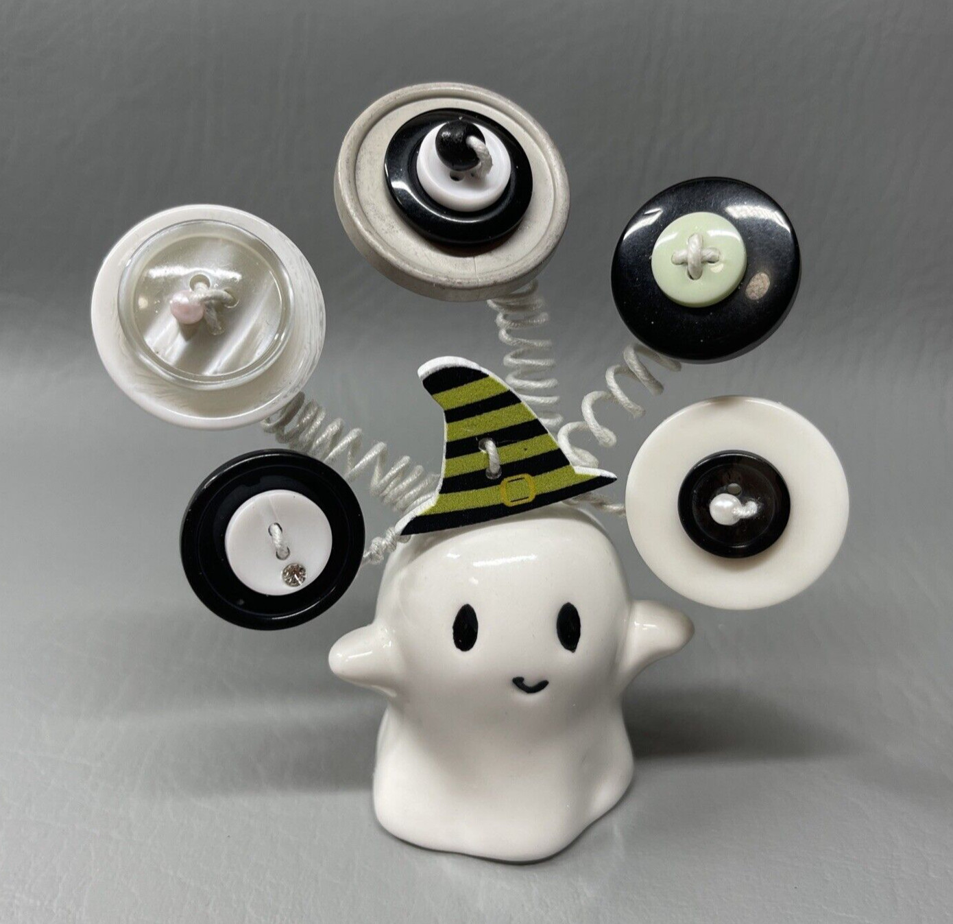 Button Flower Bouquet In Ghost S&P Shaker White Grey Black Halloween Decor
