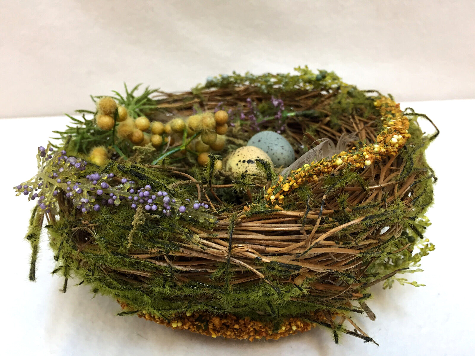 Handmade Placemat Felt Fringed Oval Egg Pattern & Faux Grass Birds Nest w/Eggs