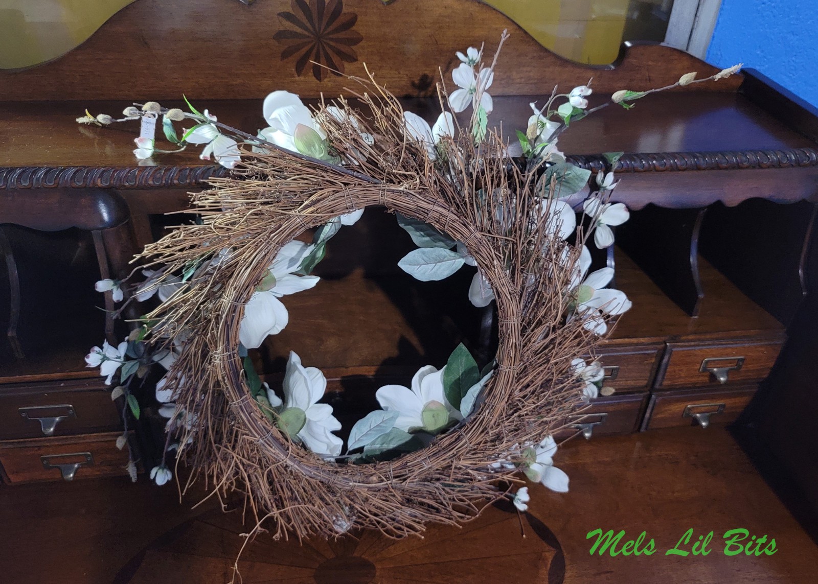Beautiful 24″ Rustic Farmhouse White Magnolia & Dogwood Grapevine Wreath