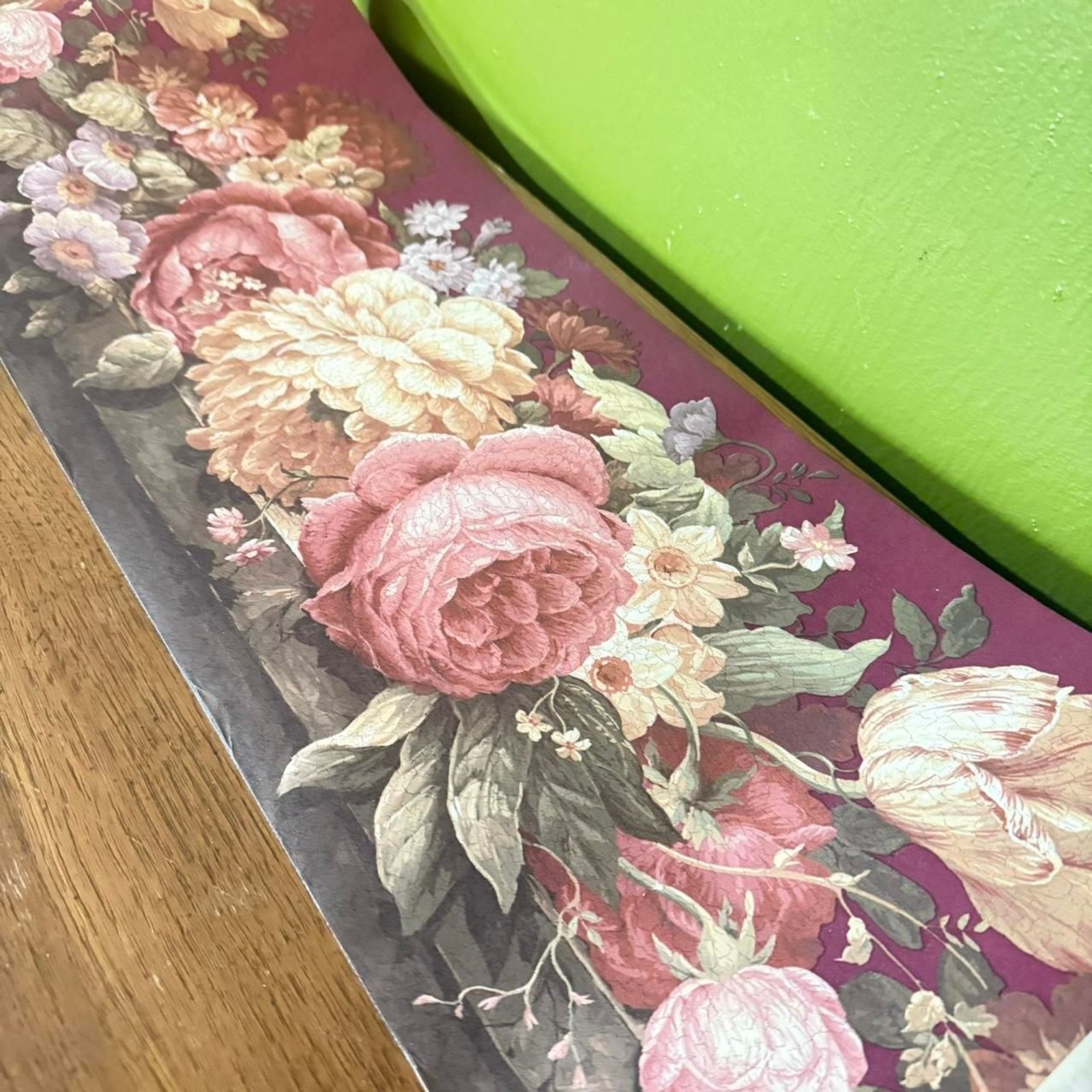 Victorian Red Burgundy Cabbage Rose Floral Crackle Burgandy red Wallpaper Border