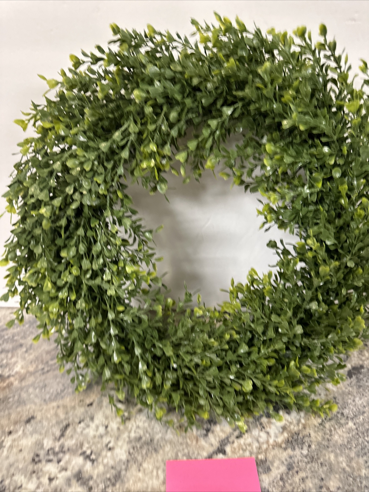 English Gardens Indoor/Outdoor 18” Boxwood Wreath New