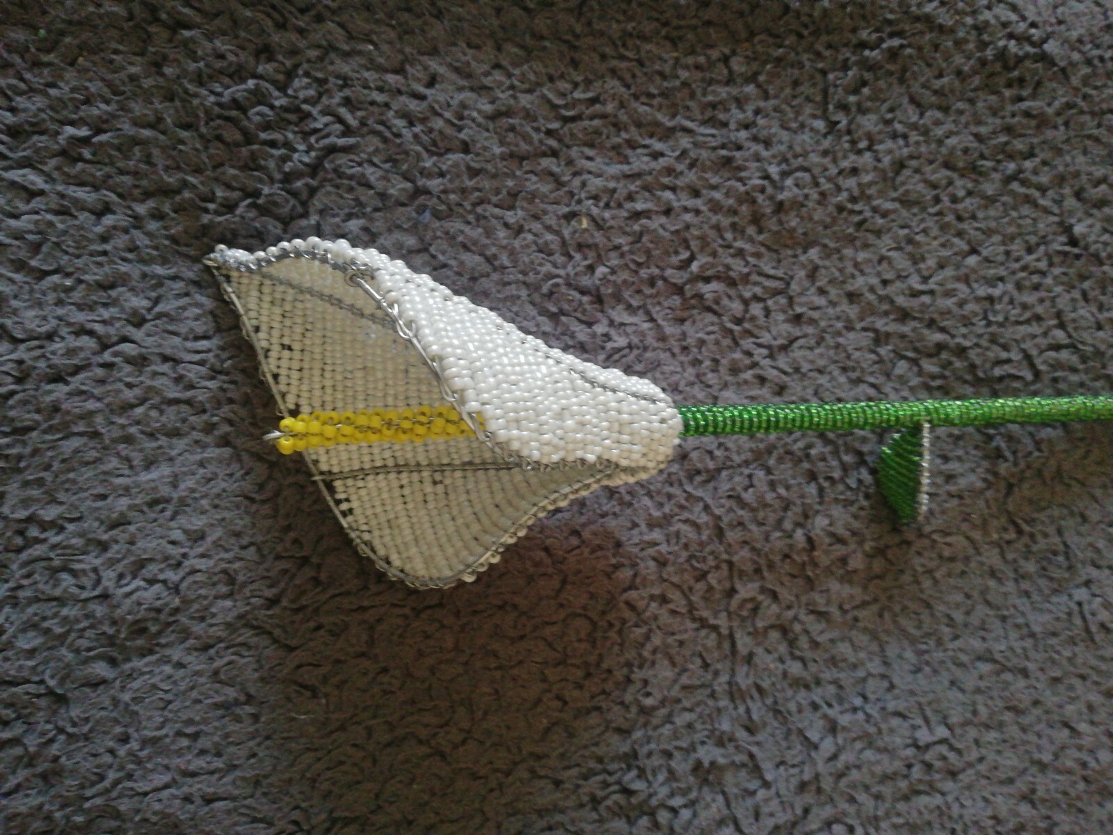 White Lily Beaded flower, with green sterm and yellow heart. African Art giftset