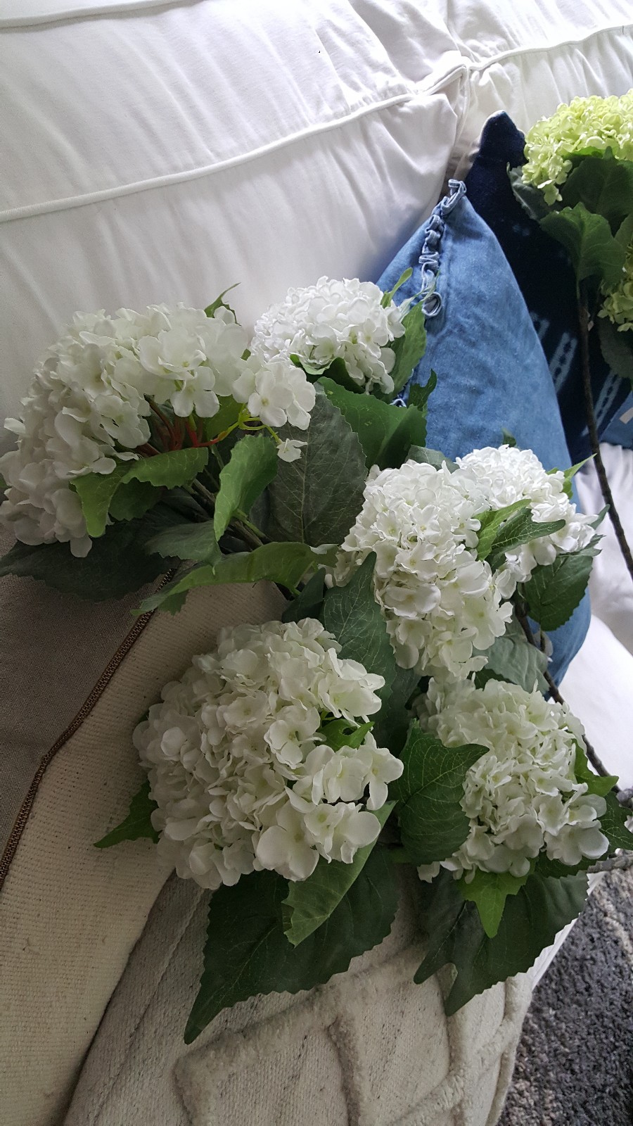 Faux Hydrangea Stems Bundle 12 White & Limelight Green 31 Inch