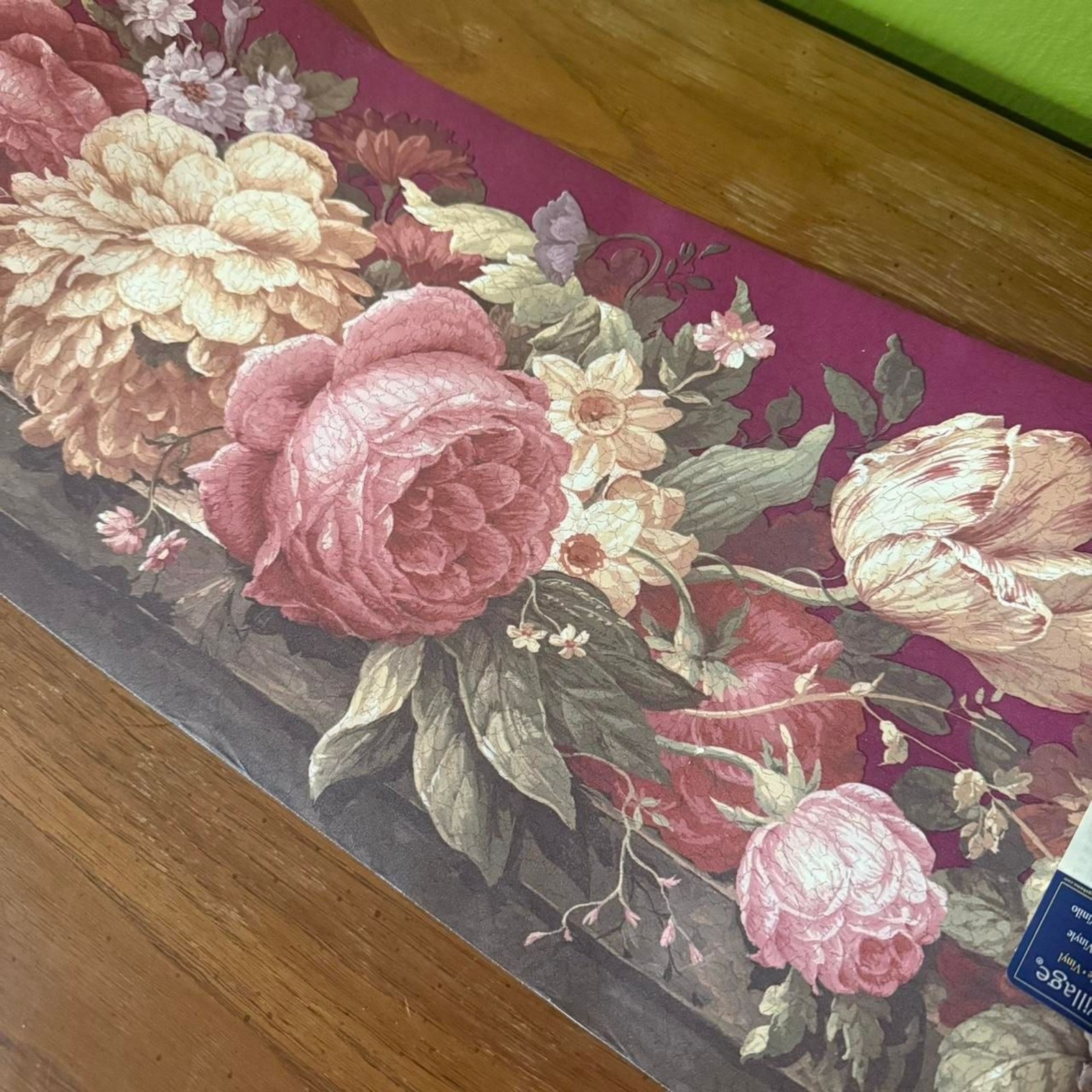 Victorian Red Burgundy Cabbage Rose Floral Crackle Burgandy red Wallpaper Border