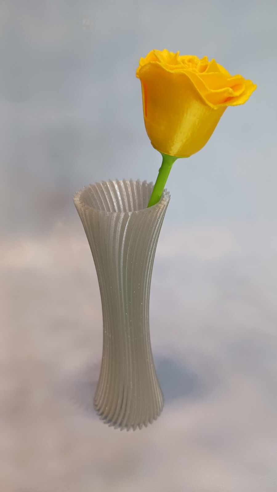 Mother’s Day Flowers Roses w/Vase 3D printed 3 Rose colors 2 color vases