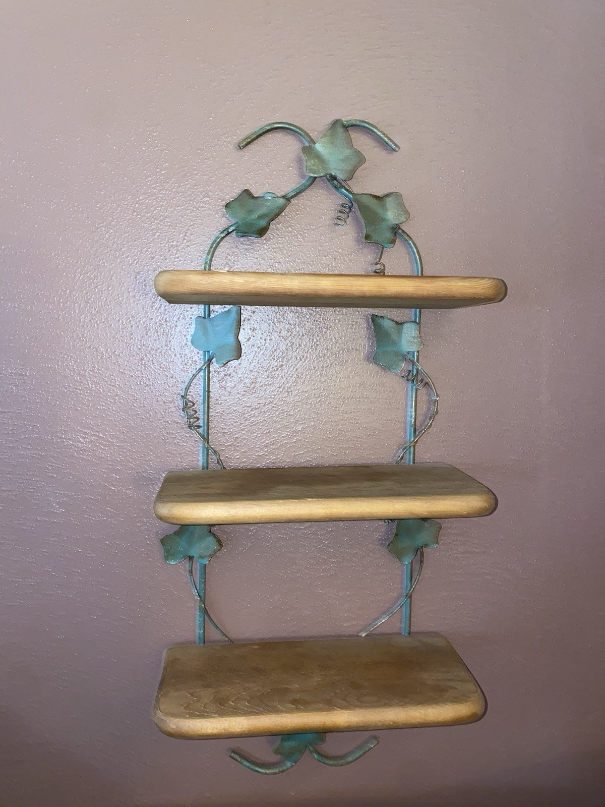 Vintage Home Interiors Metal Green Gold Accents Ivy Cottage Core 3 Wood Shelves