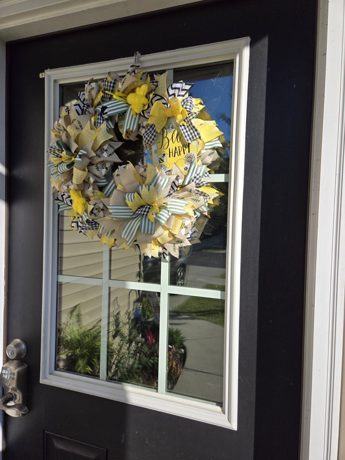 BEE happy WELCOME Spring Summer Fall Front Door Wreath Wall Decor Yellow Green