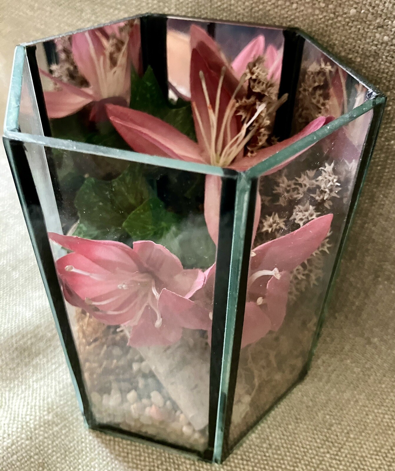 Vtg Geometric Terrarium Faux Pink Lily Glass Polygon On The Rocks Mirror Back
