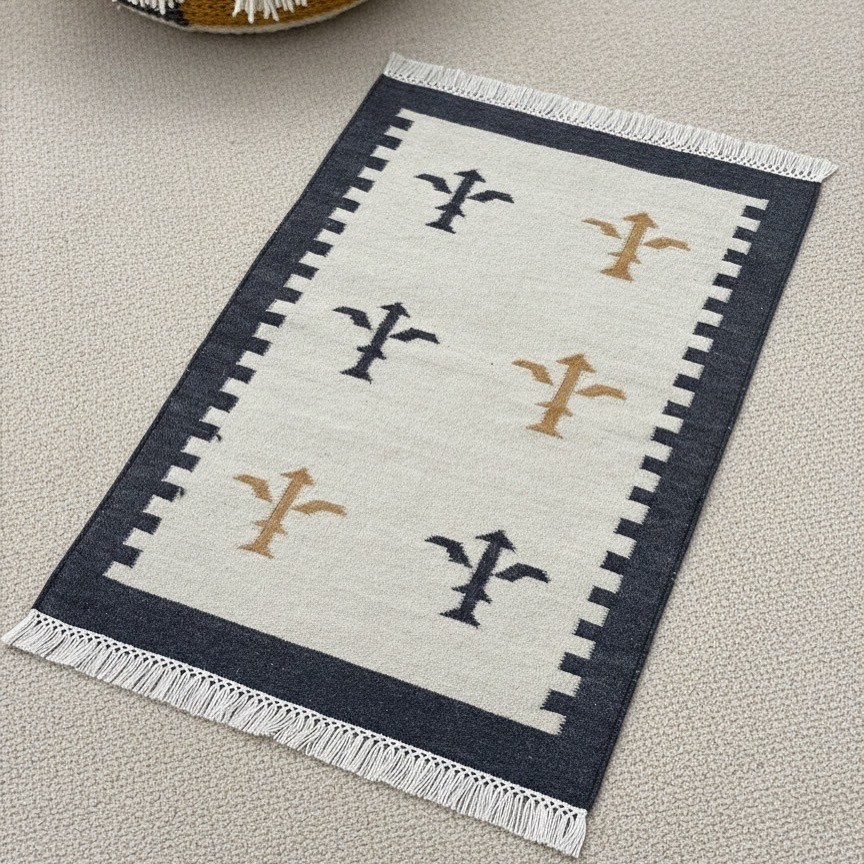 Boho Tribal Dhurrie Rug 2×3 ft Handwoven Wool Cotton Kilim mat