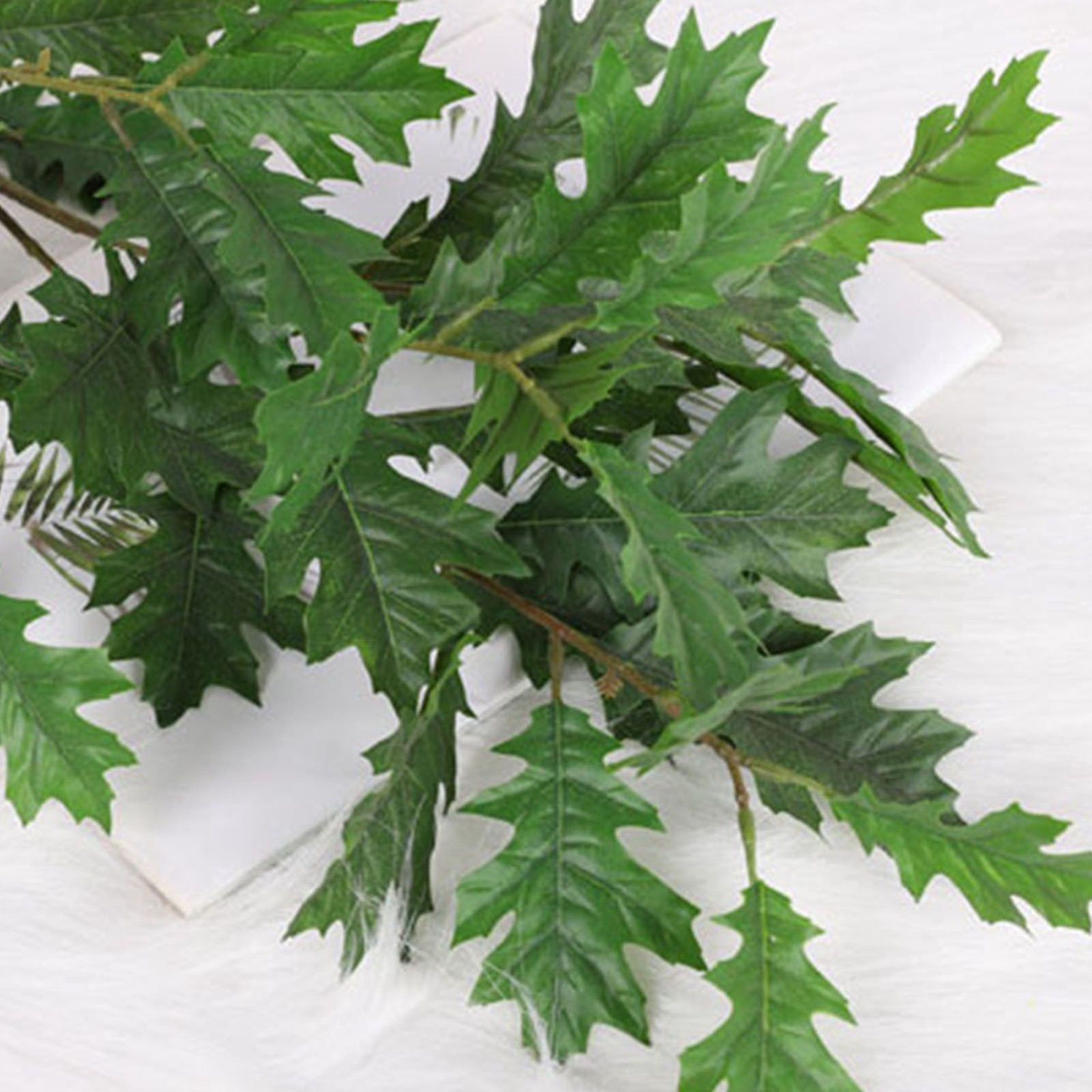 Artificial Oak Leaves Silk Fabric Leaves Iron Stem Decorative Faux Oak Leaves