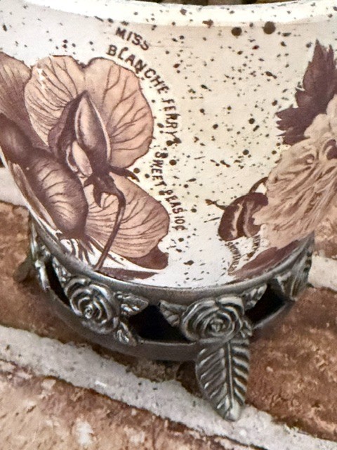 SMALL ARTIFICIAL SUCCULENT PLANT SHELF-SITTER DESK-TOP DECOR DORM ACCESSORY