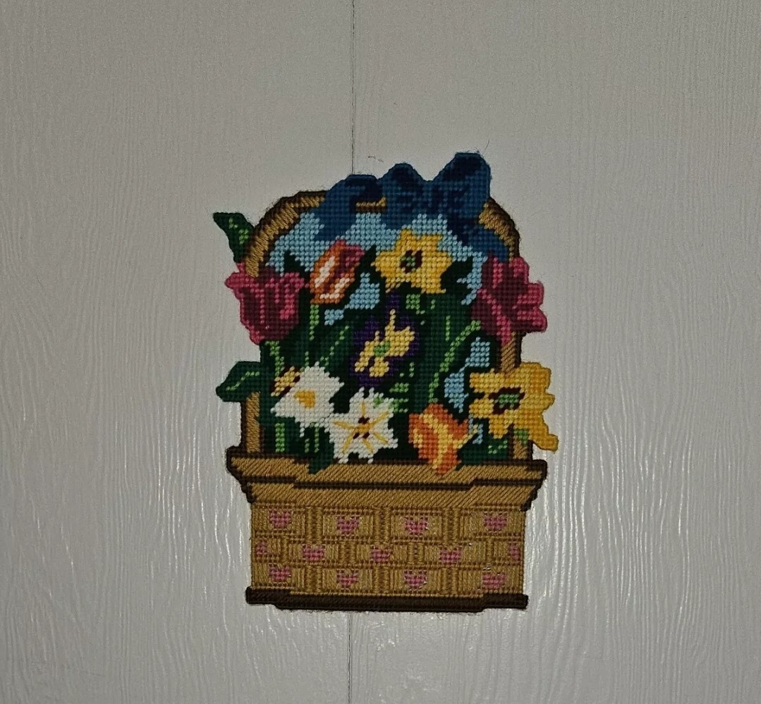 Plastic Canvas Wall Hanging Flowers/Basket Vintage Spring/Easter/Summer