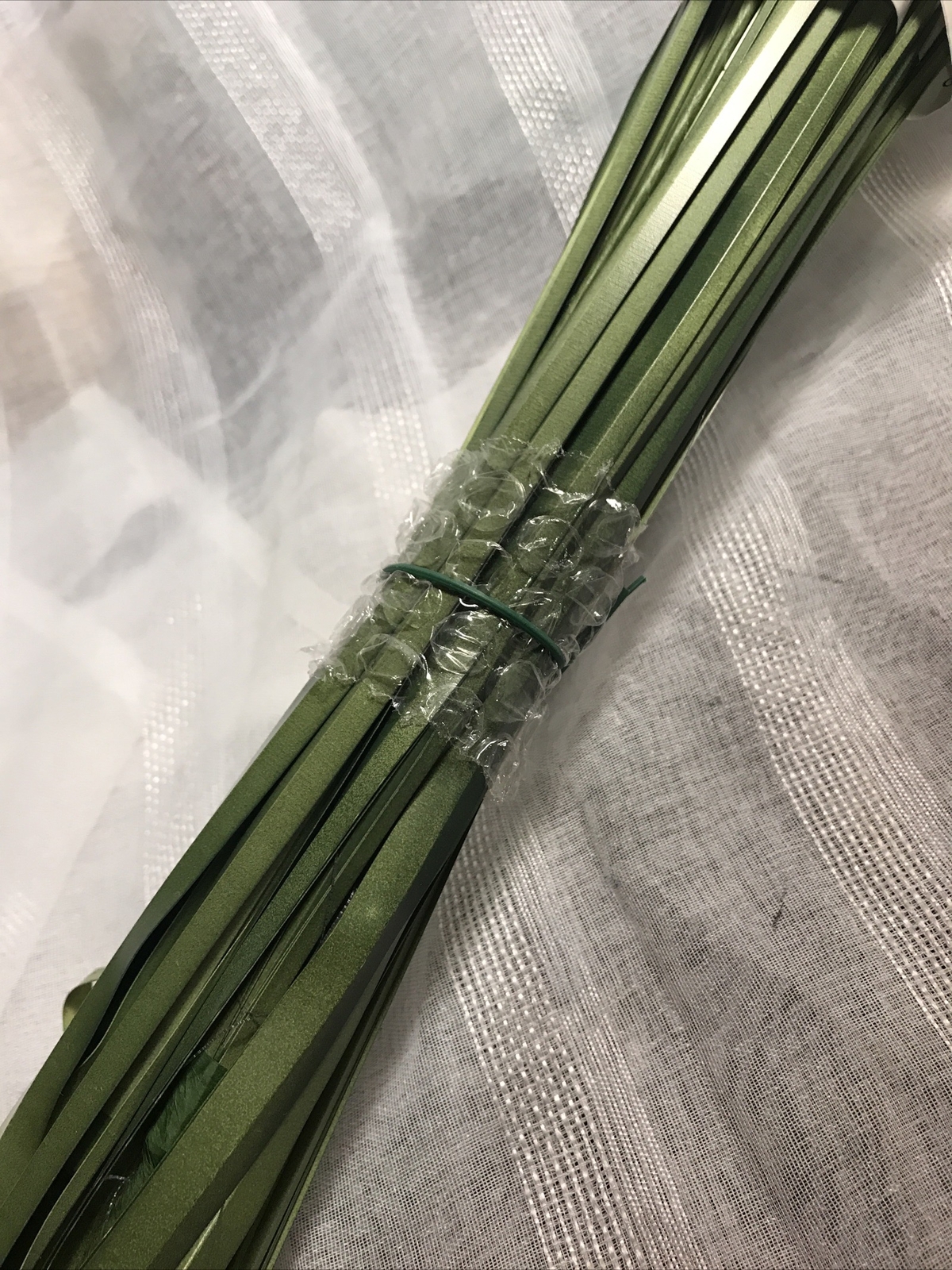 MAINSTAYS GR Grass Stems Decorative Faux Greenery Floral NEW 12 Stems Cream NWT