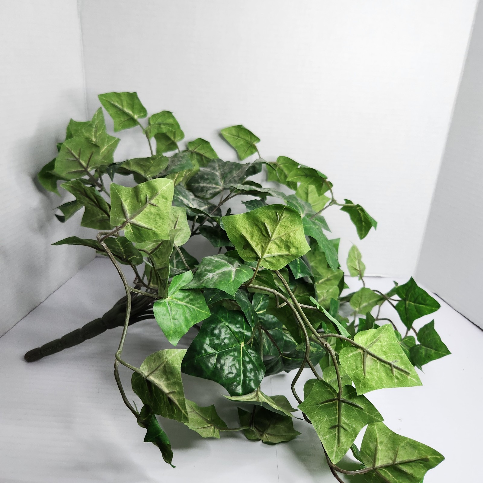 Artificial English Ivy Plant Greenery Vine Spray Silk Leaves Floral Decor
