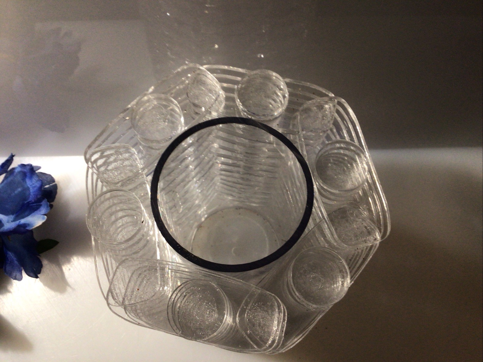 Acrylic flower Vase Hand Made