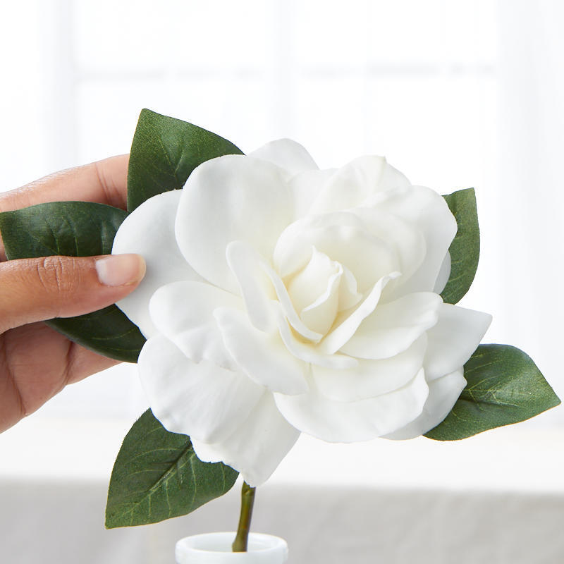 Set of 4 Artificial Cream Gardenia 11″ Floral Picks