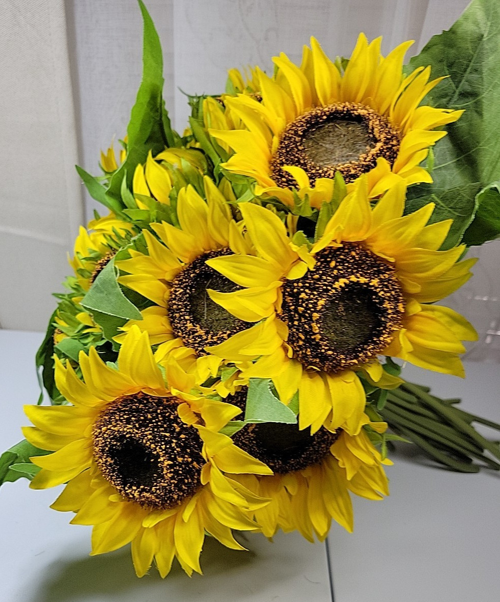 33-Life Like Silk Sunflowers 5-Bundles of 6 + 3 Extra