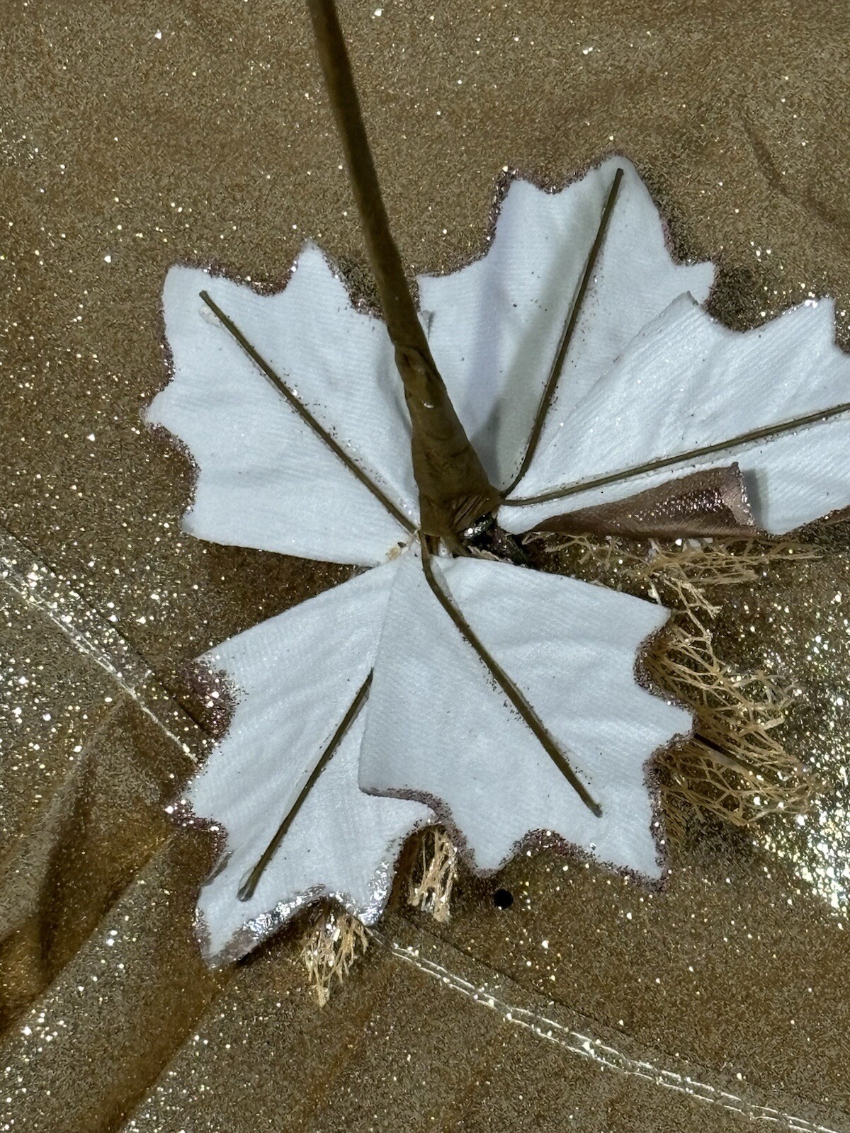 Poinsettia Artificial Flowers Gold Tree Skirt Star Set Christmas Decorations Lot