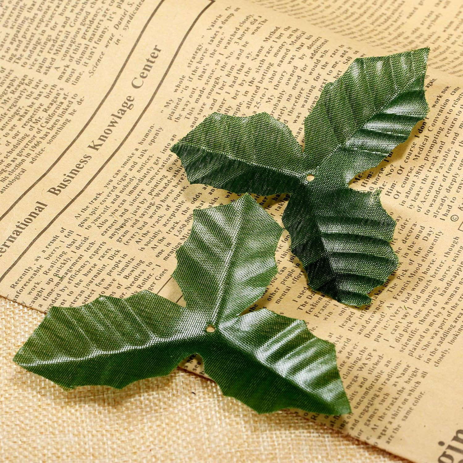 50Pcs Artifical Leaves Rose Flower Leaf Wedding Bouquet Garden Home Decor Crafts