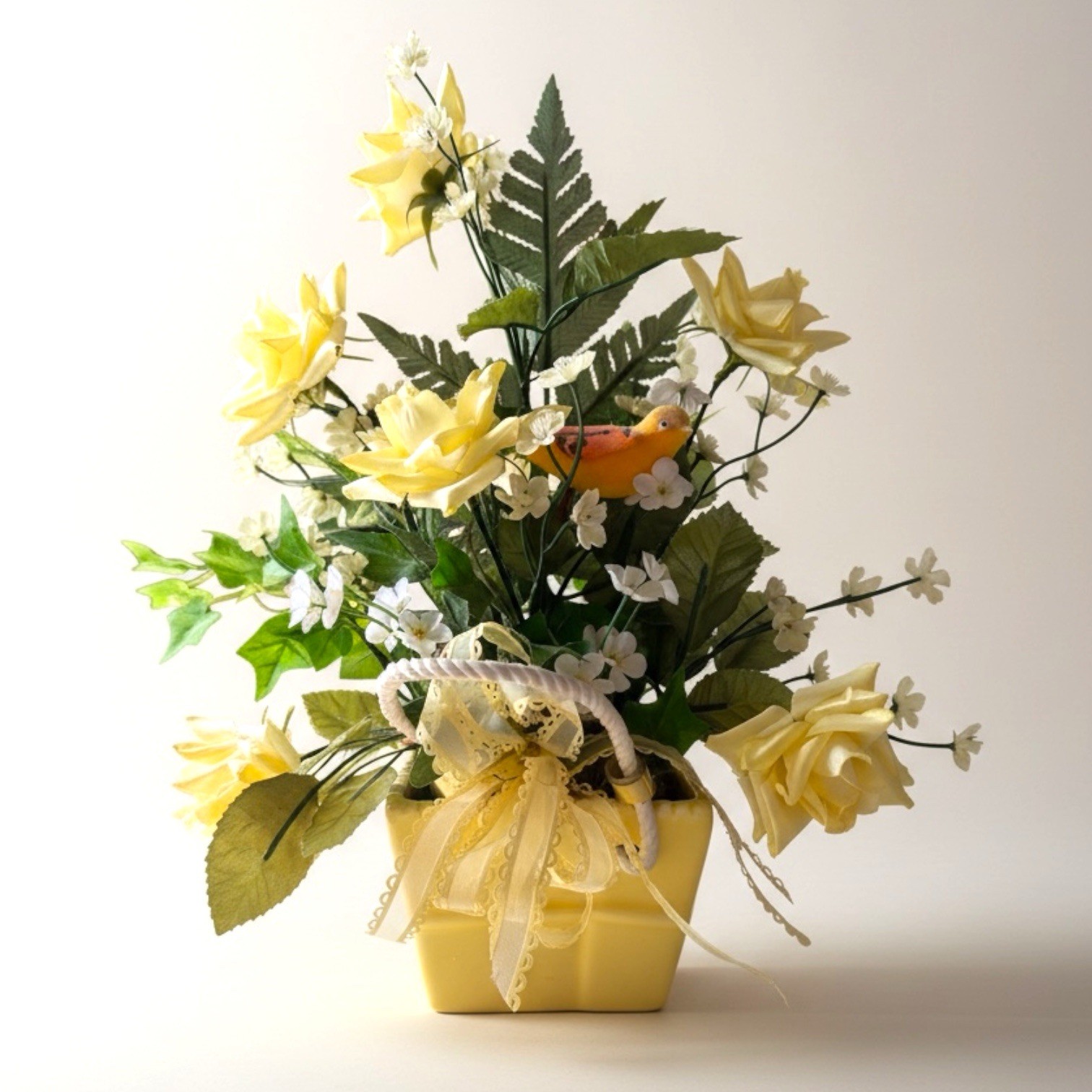 Vintage 1950s Original Yellow Silk Ribbon Rose Floral Arrangement Lefton Planter