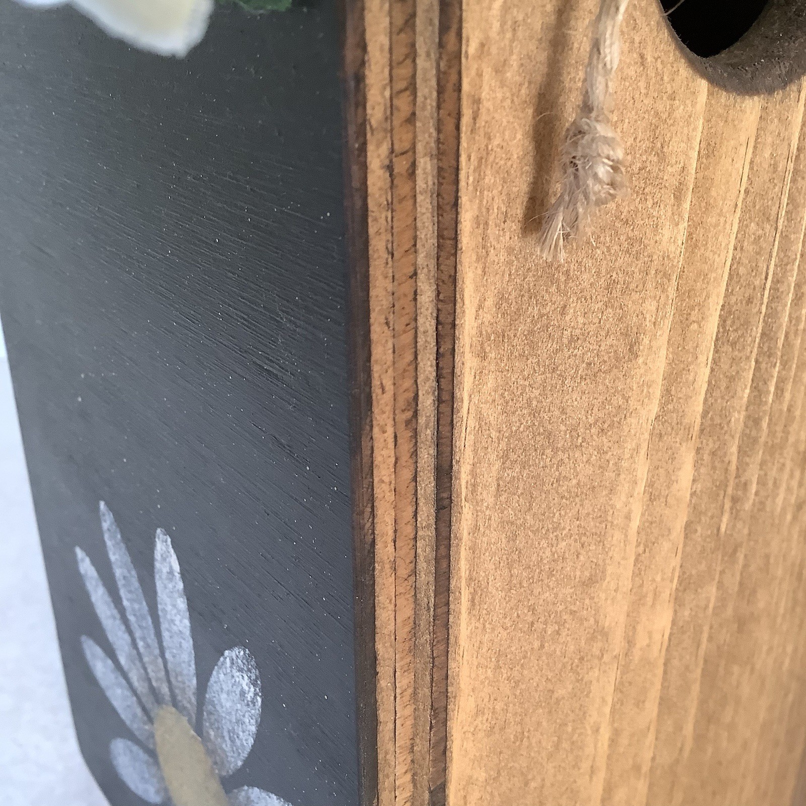 Artificial Flower Arrangement – White Daisies Painted Black Wood Box FOLK ART