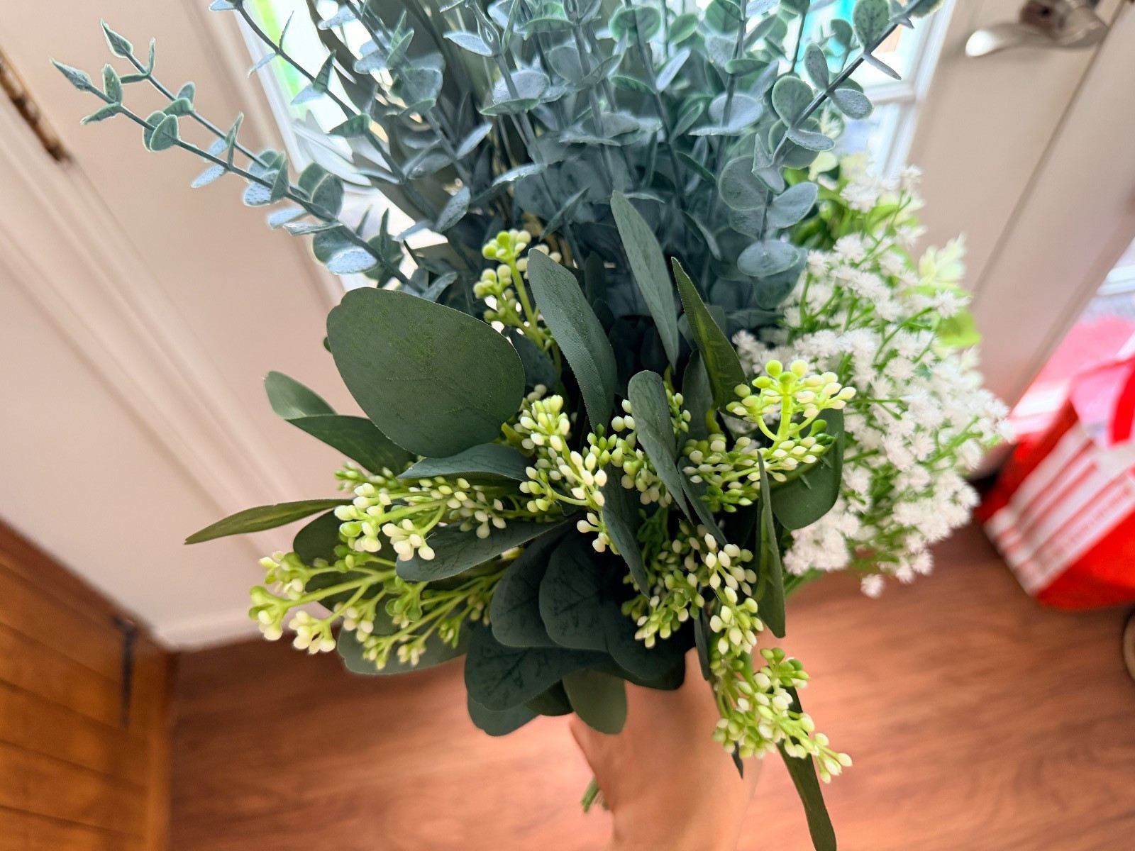 120 Pcs Artificial Eucalyptus Stems Faux Greenery Baby Breath Wedding Decor
