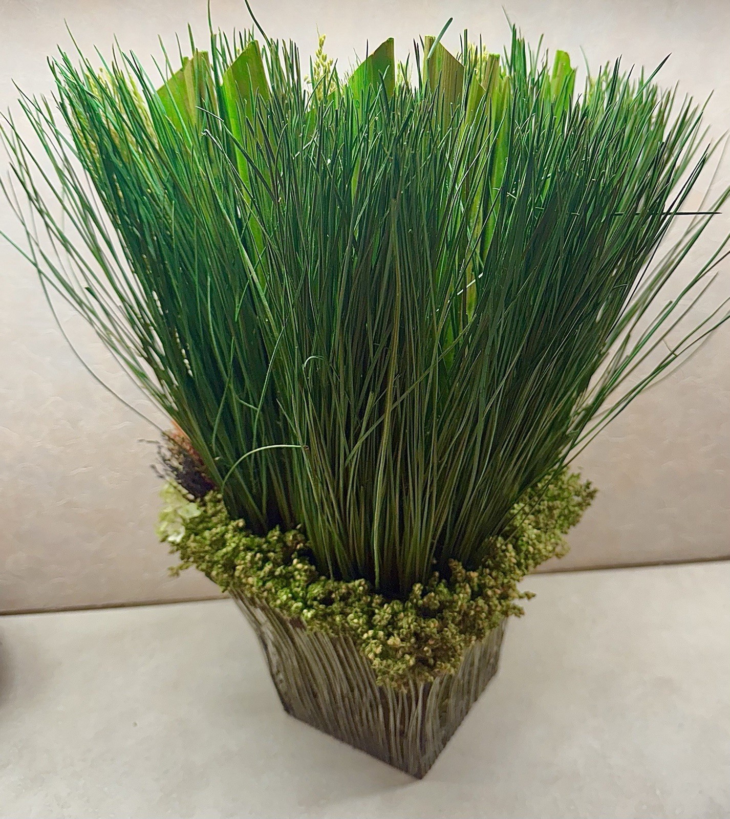 Orange Roses & Green Reeds MSM Modern Floral Arrangement In Wire Basket 16”