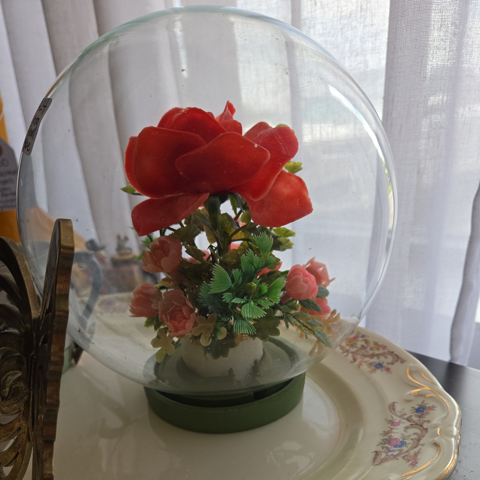 9” Silk Rose Flower Glass Dome Display w/ green base Case Vintage Retro
