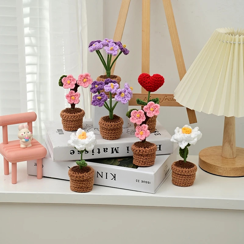 Crochet Artificial Tulip Sunflower Potted Hand Woven Knitted Home Decoration