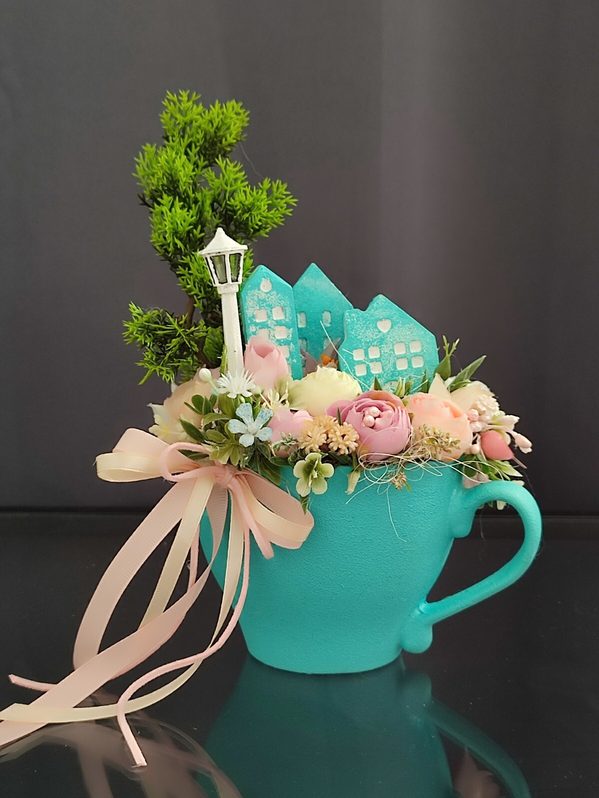 Floral Arrangement in Cup, Teacup flower bouquet, Miniature floral Arrangement
