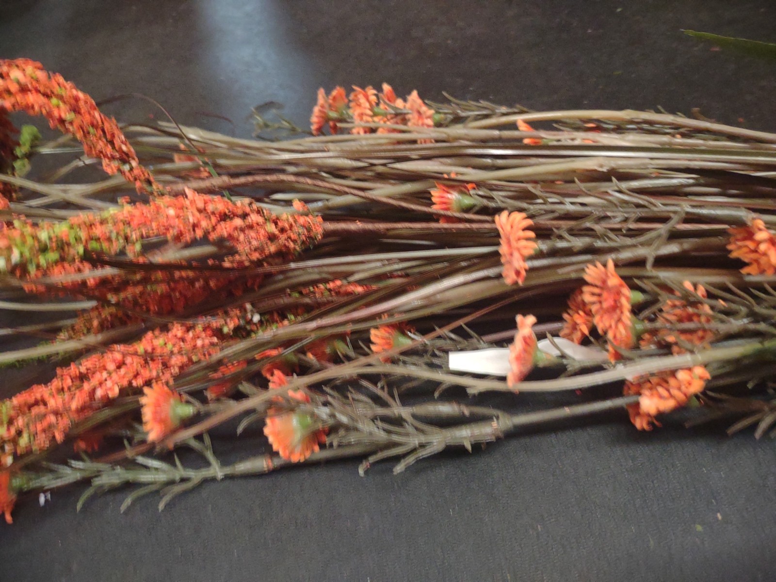 Vintage 22″ Plastic/Silk Bush, Swamp Lily Grass Plant Arrangement, Fall Orange
