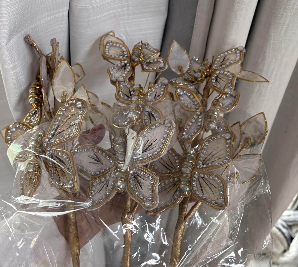butterfly bouquet made of capiz shells mettalic gold silver 30” Long Stem (3)
