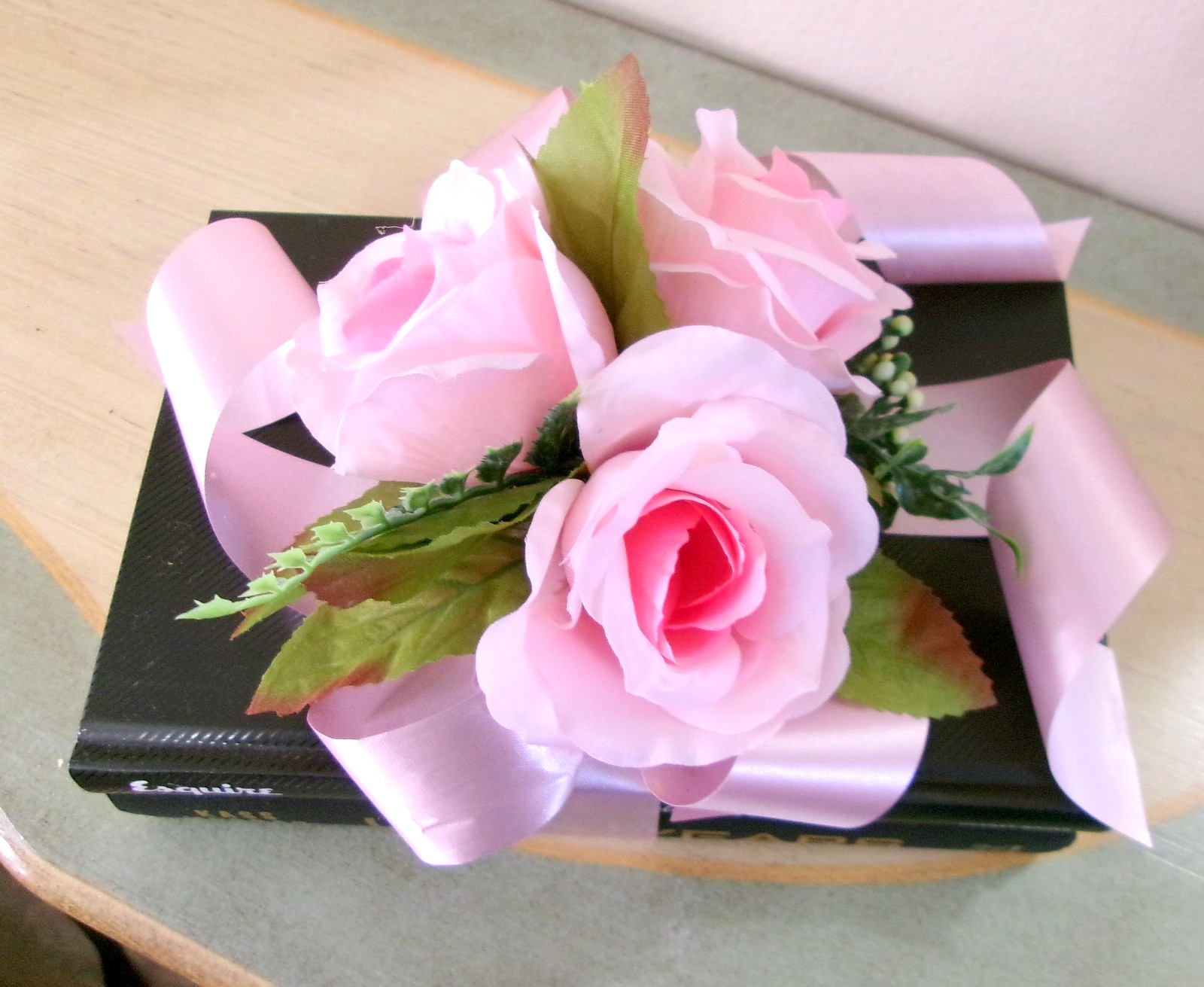 Decorative Book with Silk Pink Roses Accent Arrangement New