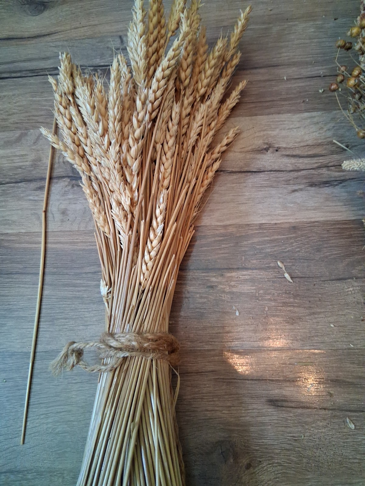 Natural Dried Flower/Wheat Wreath 15″ – Wall Or Door Decor And Wheat Stalks