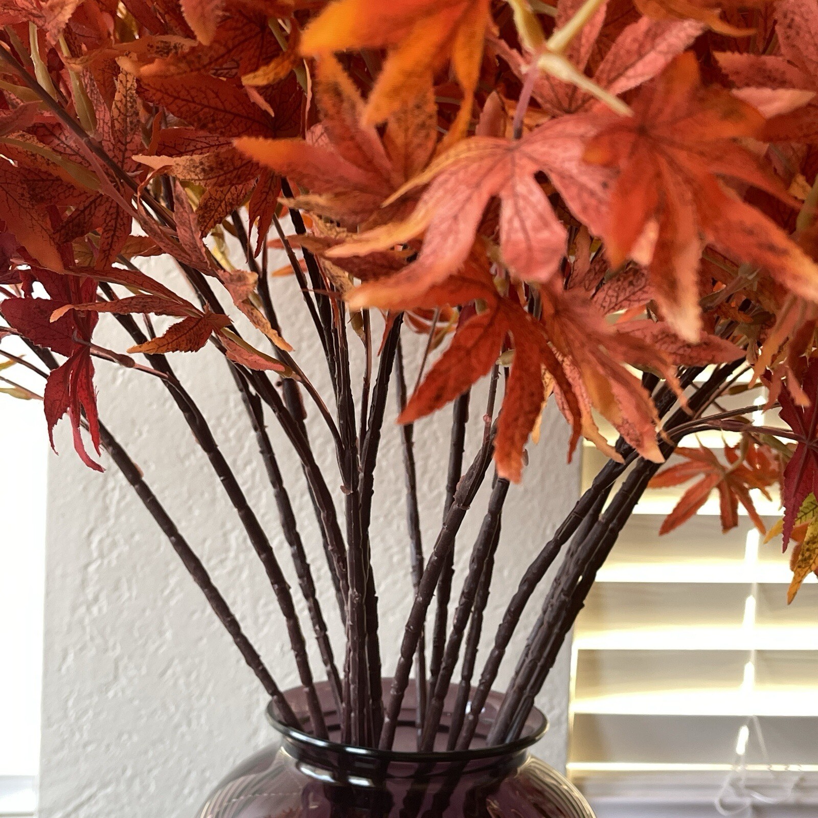 15 Stems of Single Branch 4-Pronged Maple Leaves Artificial Flowers for Home Dec