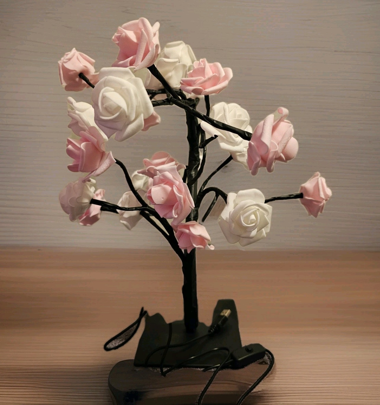 LED Tabletop Bonsai Tree Light Features Artificial Pink & White Blossoms USB