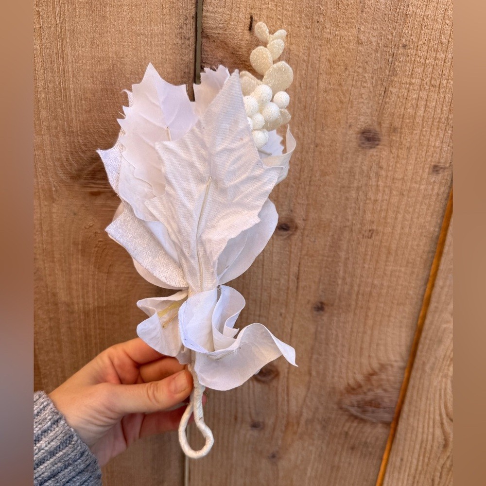 New White Floral Arrangement mistletoe holiday clip on decor wire wrap flowers