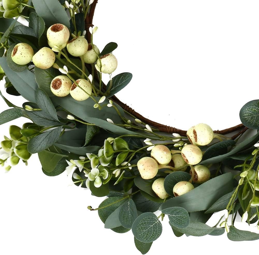Elegant Eucalyptus Wreath with Big Berries – Versatile Decoration for Any Season