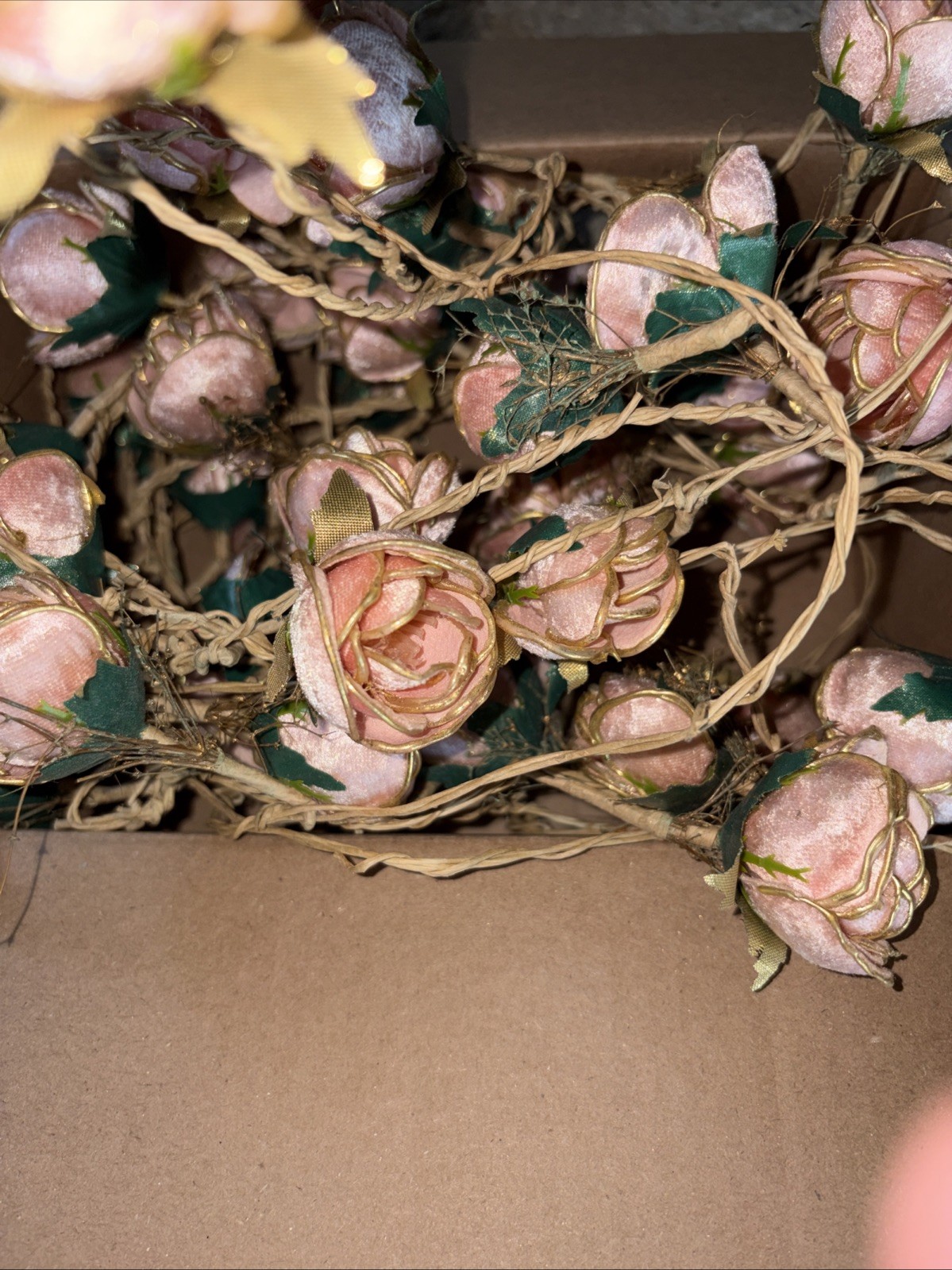 VTG Artificial Pink Rose Flower Twig Garland for Wedding/Shower/Holiday 18’
