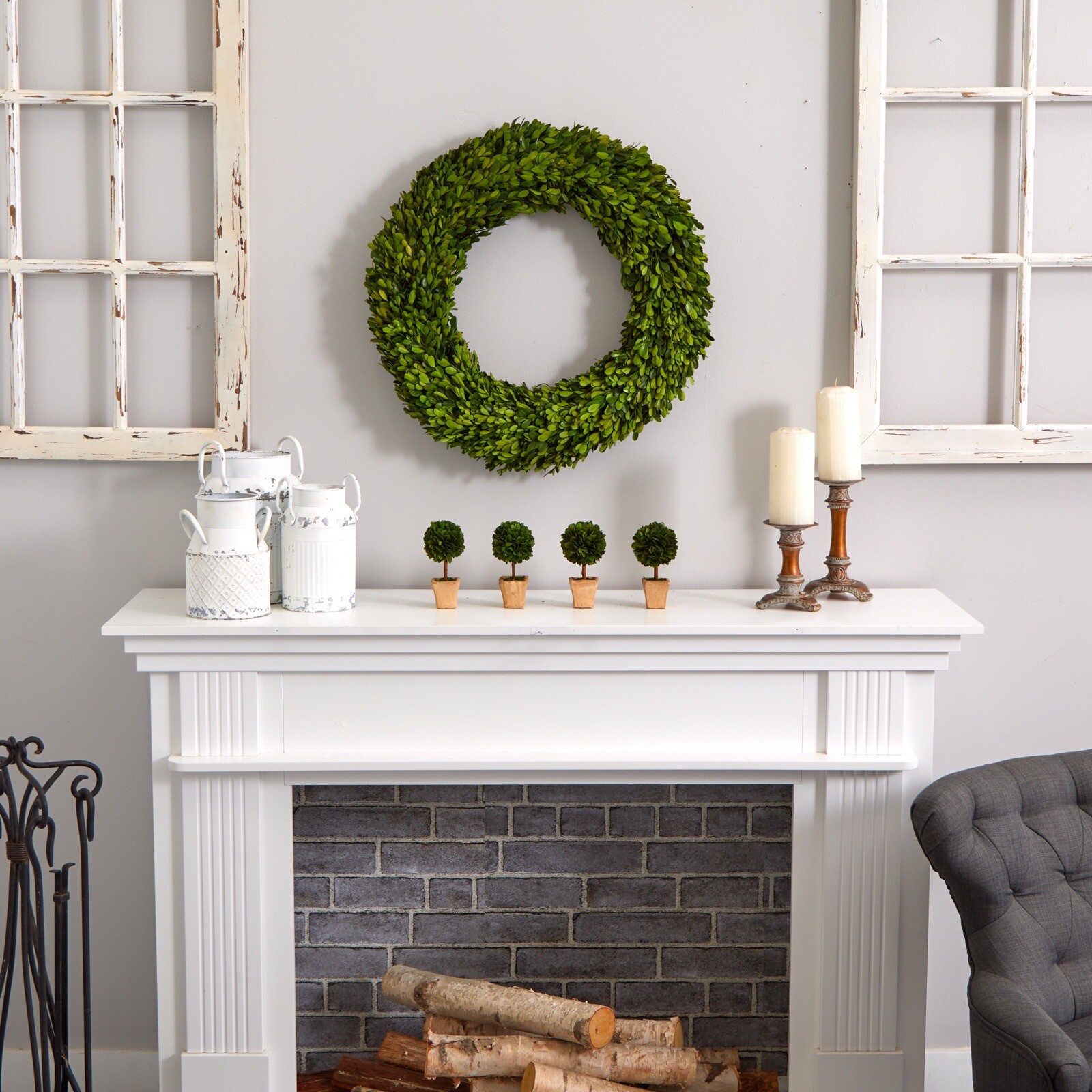 24” Real Boxwood Natural Wreath (Preserved) Wall Door Home Decor. Retail $149