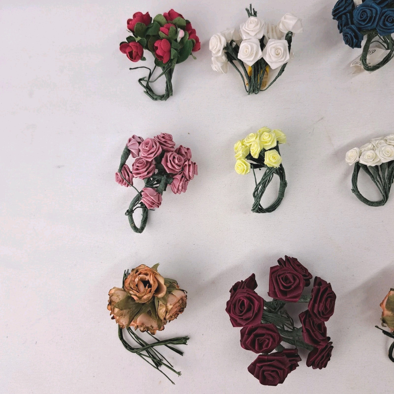 Lot Of 21 Mini Artificial Craft Flowers Embellishments Making DIY With Beads