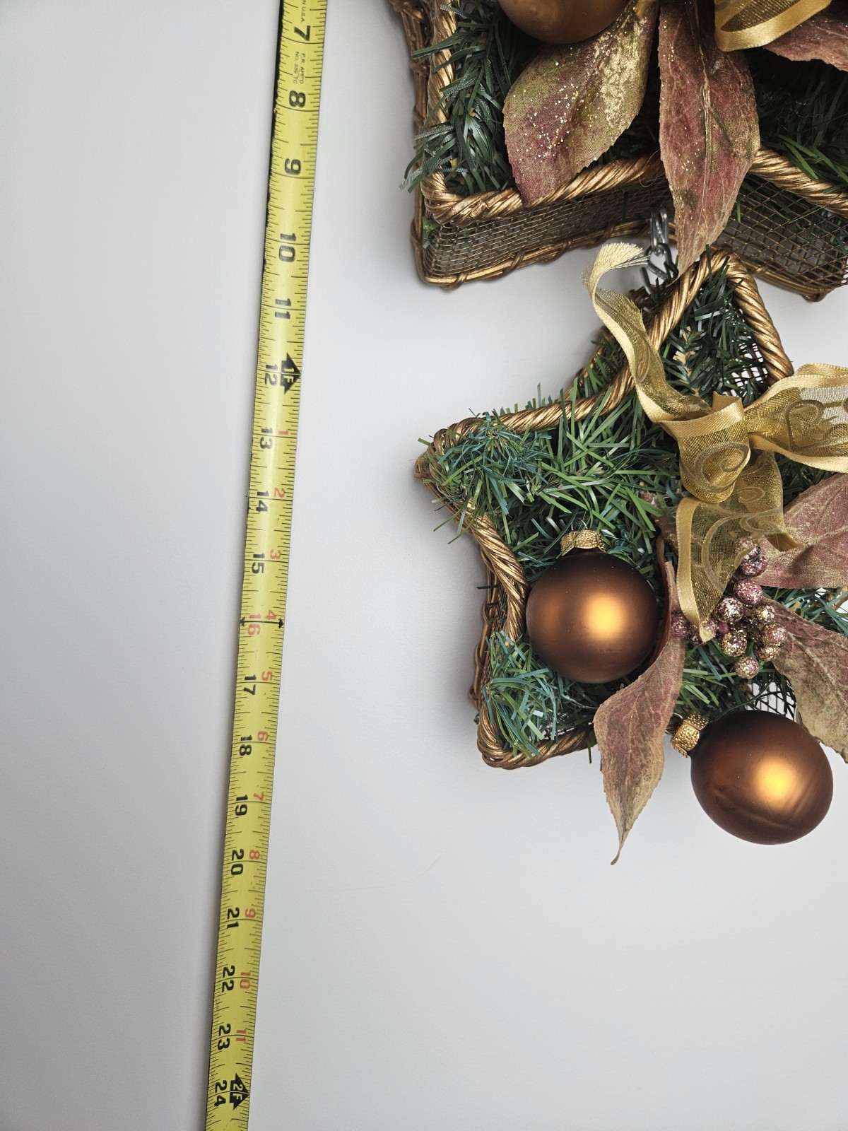 Christmas Star Basket Door Wreath Wall Hanging Artificial Garland Ornaments Bows