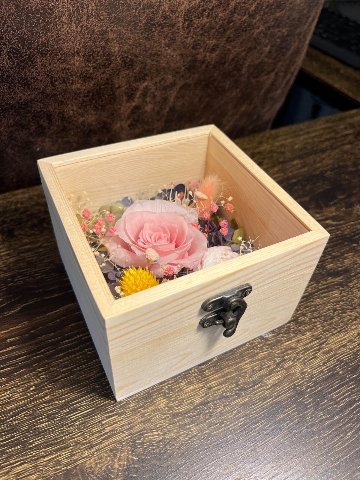 Pink Rose Preserved flower Glass Clamshell Wooden Box Holiday Gift Giving