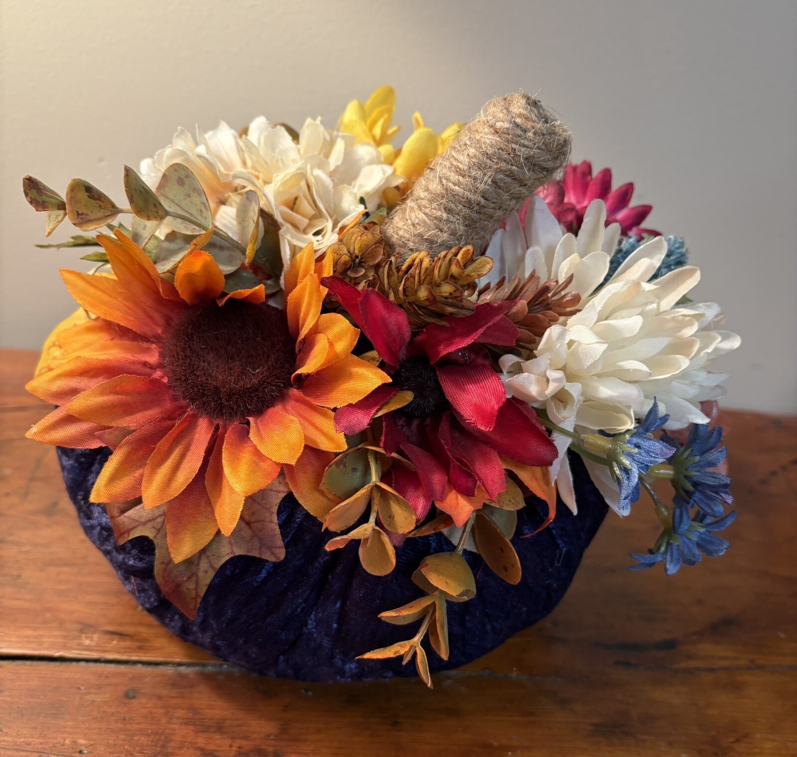 Floral Centerpiece Natural And Synthetic Flowers Round Colorful Home Decor
