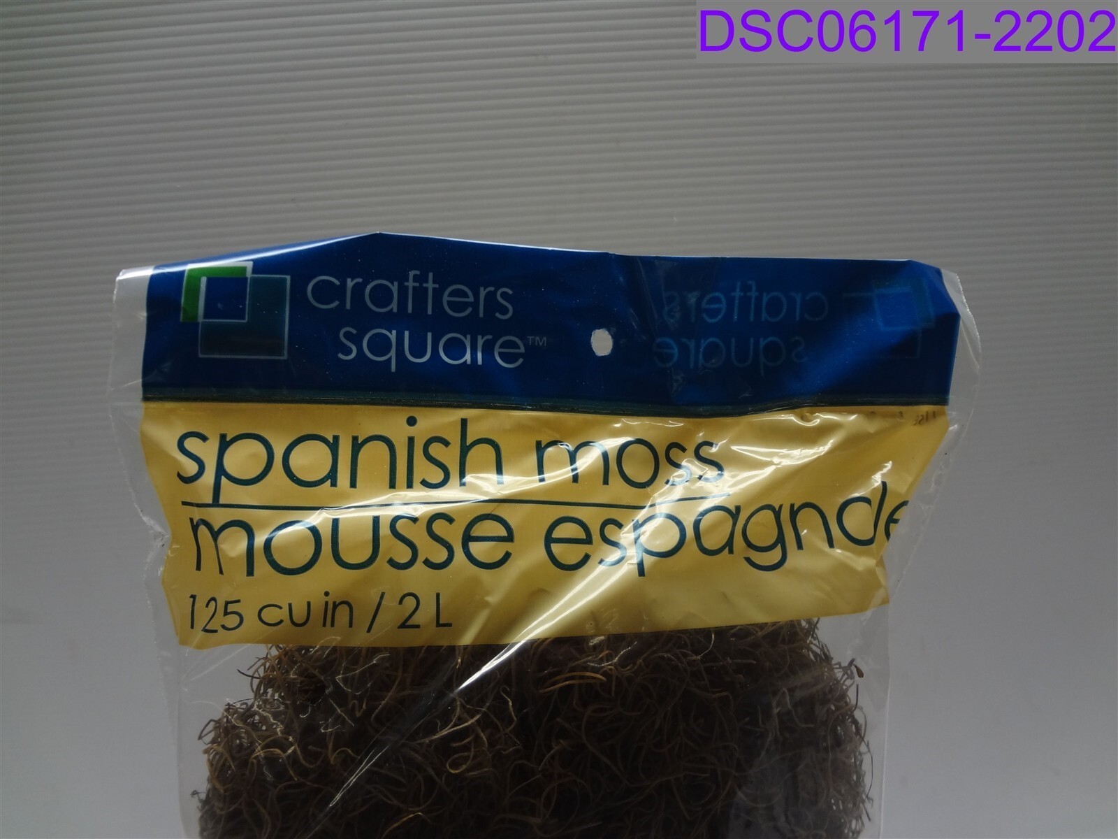 Qty = 1 Box of 40: Crafters Square Spanish Moss 125 cu in P/N 21060