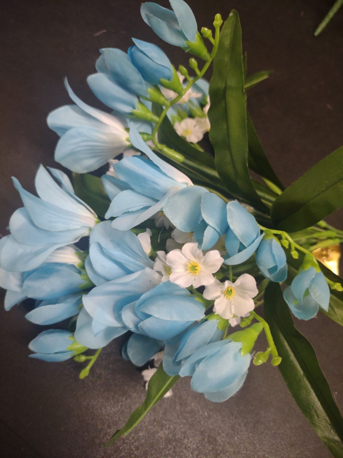 Vintage 10″ Silk Freesia Flower Bush, Sky Blue, 5 Stems, Baby’s Breath & Foliage